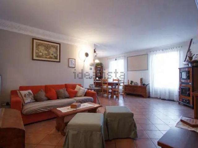 Appartamento in vendita a Plesio, Lombardia