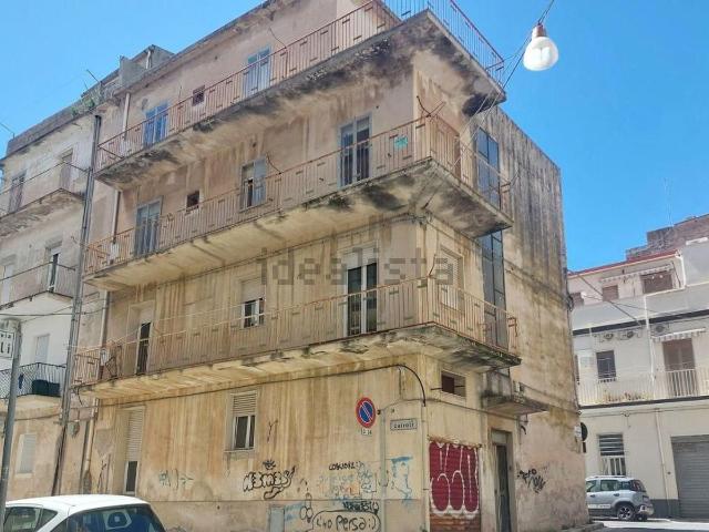 Appartamento in vendita a Cappuccini, Ragusa