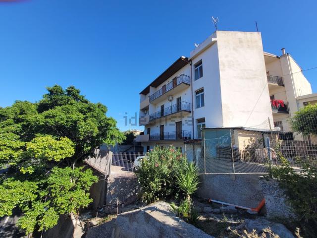 Appartamento in vendita a Calabria, Reggio Calabria