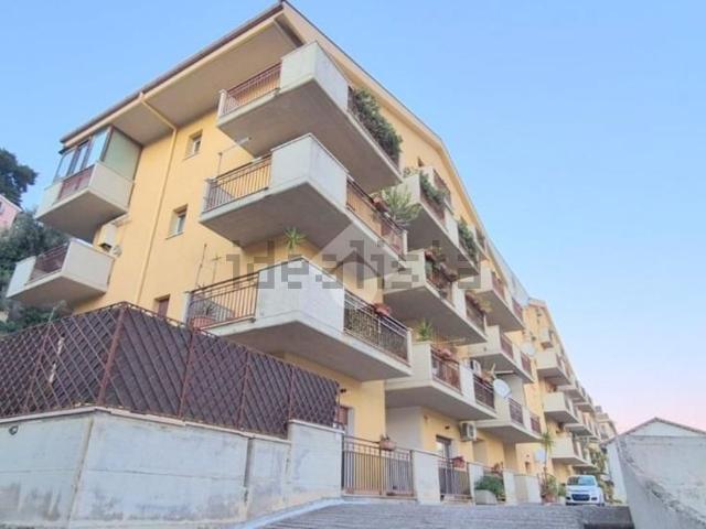Appartamento in vendita a Villaggio Santa Rosalia, Monreale