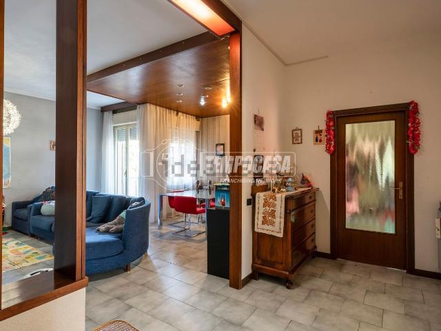 Appartamento in vendita a Quartiere Feggiani, Marche