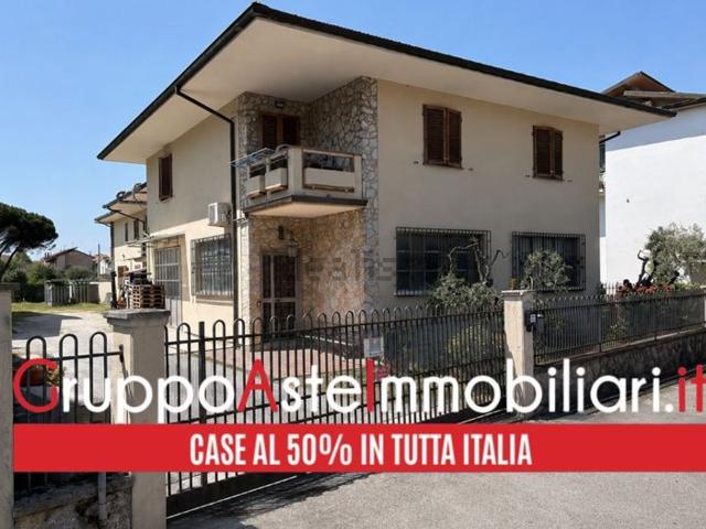 Appartamento in vendita a Le Case, Montevettolini