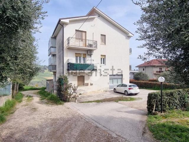 Appartamento in vendita a Bora Ragnola, Marche