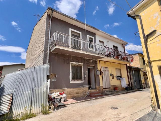 Appartamento in vendita a San Benedetto Dei Marsi, Abruzzo