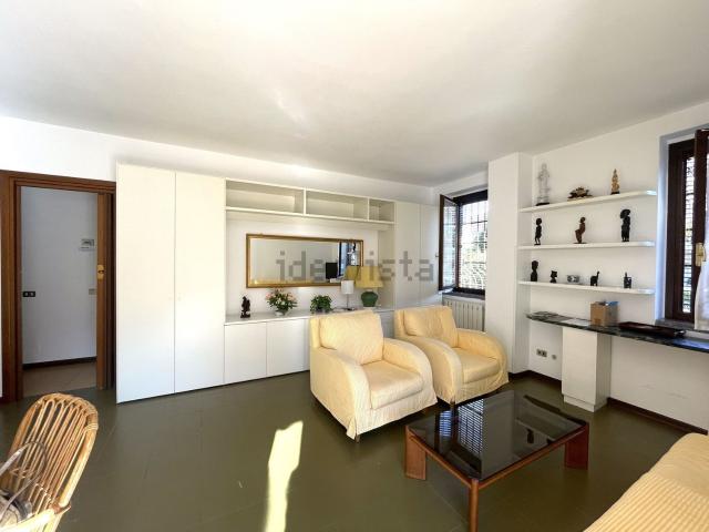Appartamento in vendita a Binda, Stresa