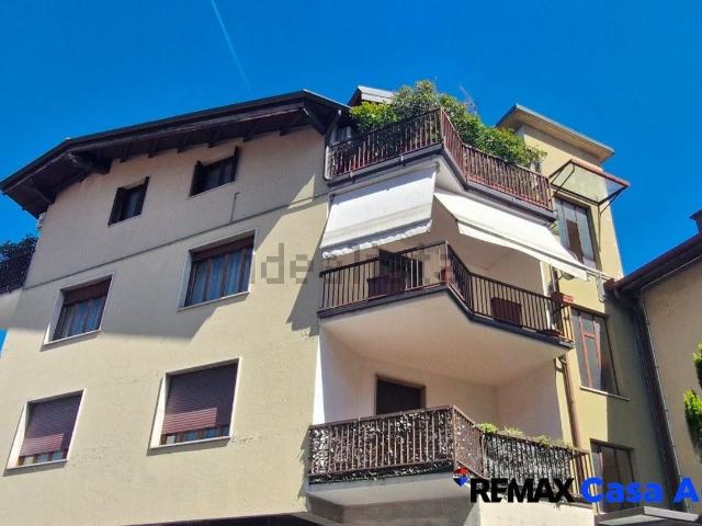 Appartamento in vendita a Valle Olona, Varese