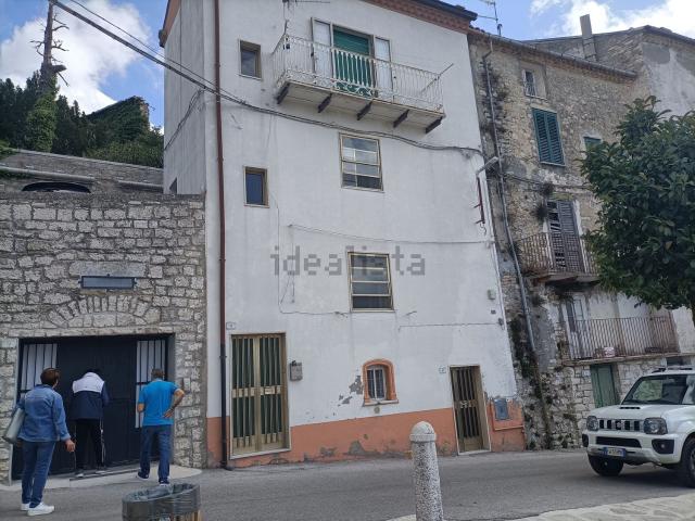 Appartamento in vendita a Montagano, Molise