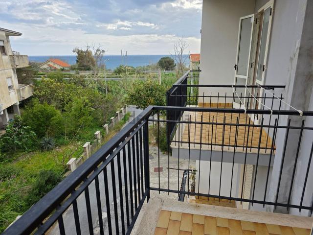Appartamento in vendita a Santa Maria di Mare, Calabria