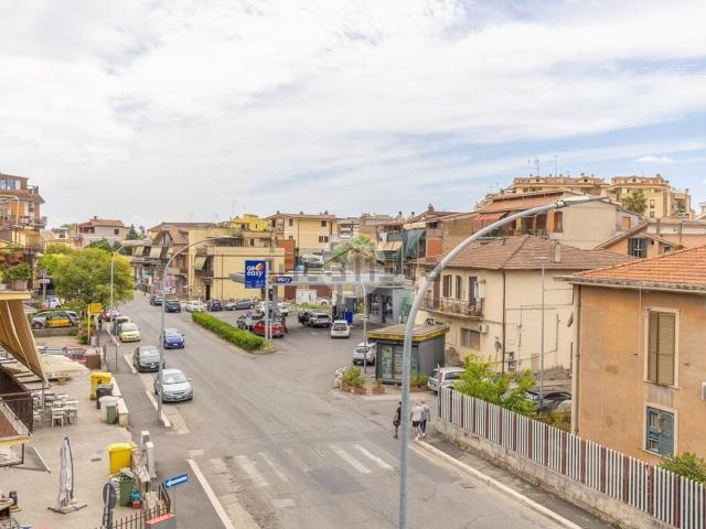 Appartamento in vendita a Guidonia Montecelio, Roma Capitale