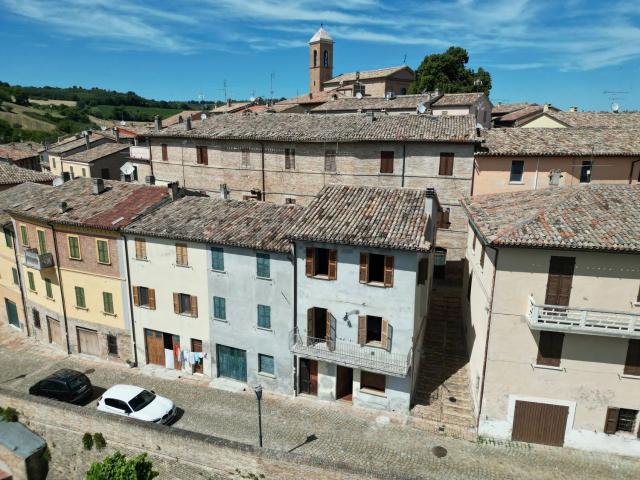 Appartamento in vendita a Colli al Metauro, Marche