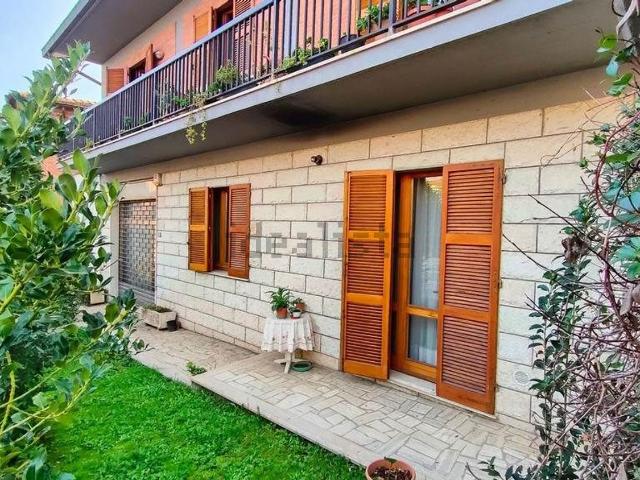 Appartamento in vendita a Chiusi Città, Toscana