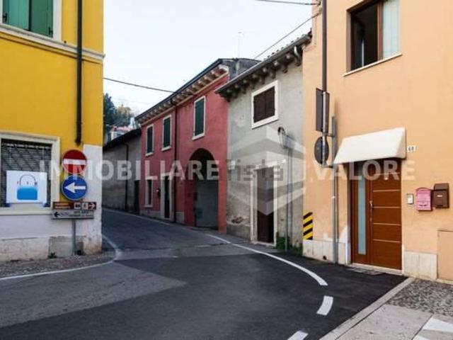 Appartamento in vendita a Borghetto, Valeggio Sul Mincio