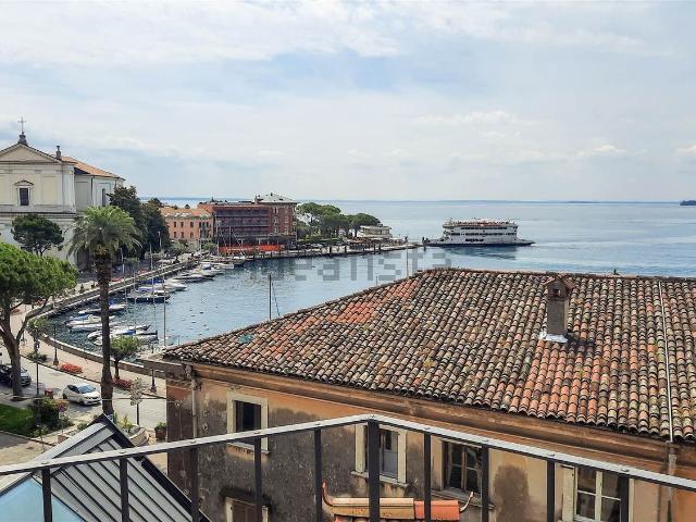 Attico in vendita a Comunità Montana Parco Alto Garda bresciano, Toscolano Maderno