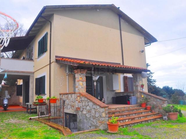 Appartamento in vendita a Santa Luce, Toscana