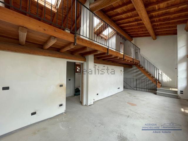 Appartamento in vendita a Provaglio D'iseo, Lombardia