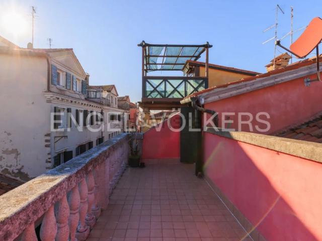 Appartamento in vendita a Venezia-Murano-Burano, Venezia