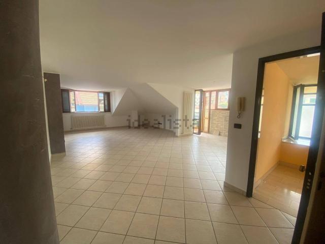 Appartamento in vendita a San Filippo Neri, Marche