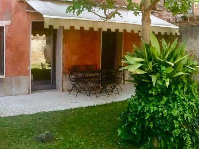 Appartamento in vendita a Venezia-Murano-Burano, Venezia