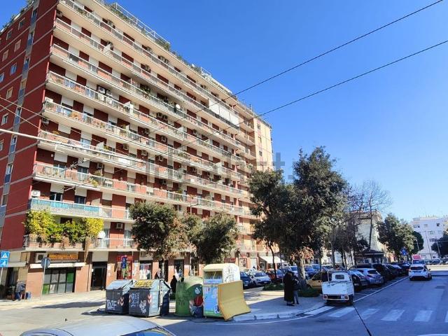 Appartamento in vendita a Municipio 2, Puglia