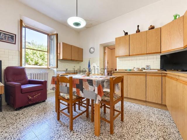 Appartamento in vendita a Chiassa-Tregozzano, Arezzo