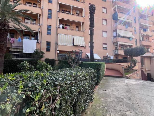 Appartamento in vendita a VII Circoscrizione, Palermo