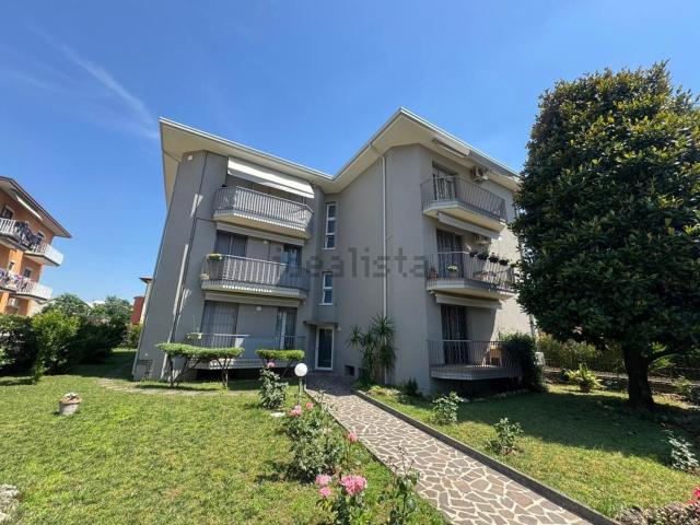 Appartamento in vendita a Coccaglio, Lombardia