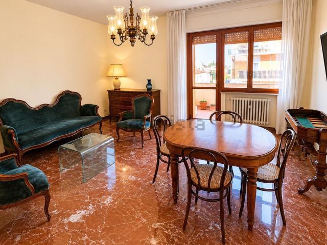 Appartamento in vendita a Loreto, Marche