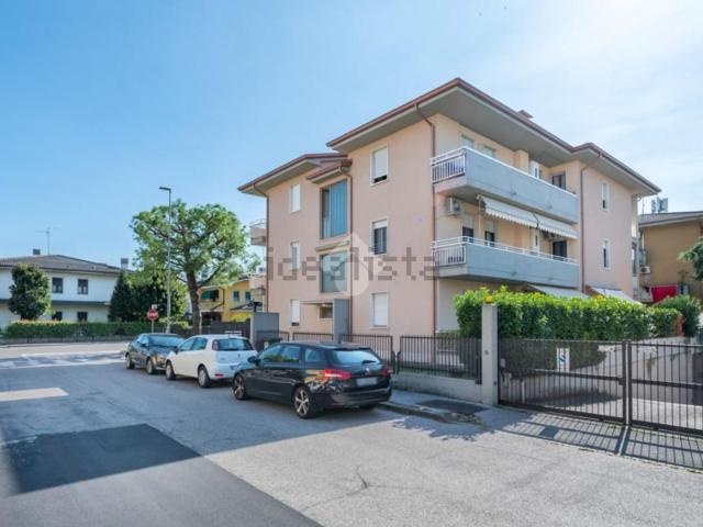 Appartamento in vendita a Siena, Villafranca Di Verona