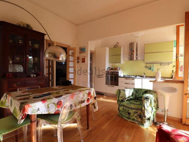 Appartamento in vendita a Siena, Toscana