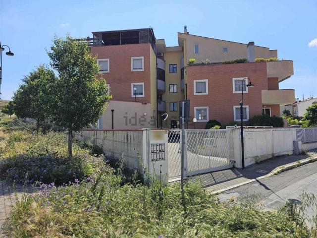 Appartamento in vendita a Grotta Pignata, Matera