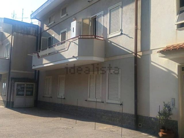Appartamento in vendita a Roccavaldina, Messina