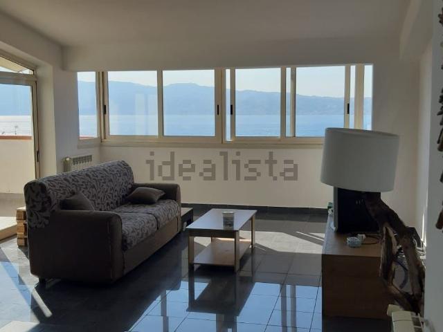 Attico in vendita a Calabria, Reggio Calabria