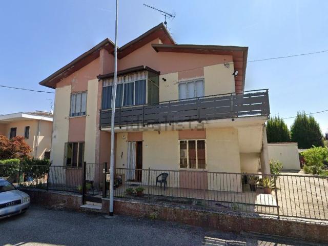 Appartamento in vendita a Cerea, Veneto