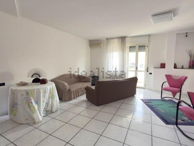 Appartamento in vendita a Agropoli Sud, Agropoli