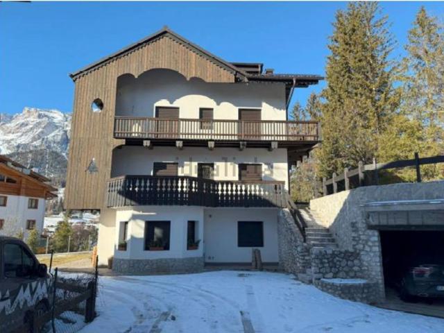 Appartamento in vendita a Crignes, Cortina D'ampezzo