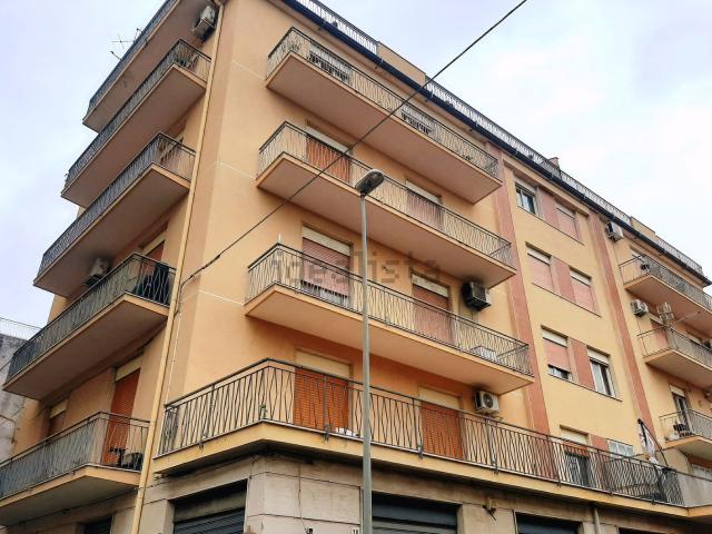 Appartamento in vendita a Giarre, Sicilia
