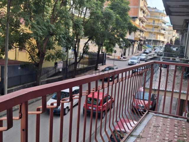 Appartamento in vendita a Adrano, Sicilia