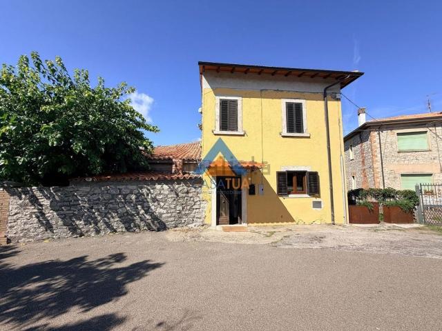 Appartamento in vendita a Poggio Nuovo-Casaline, Guardea