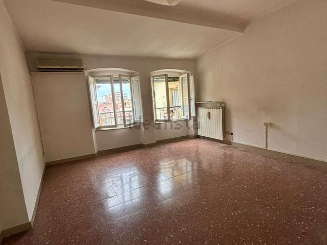 Appartamento in vendita a San Carlo, Marina Di Massa