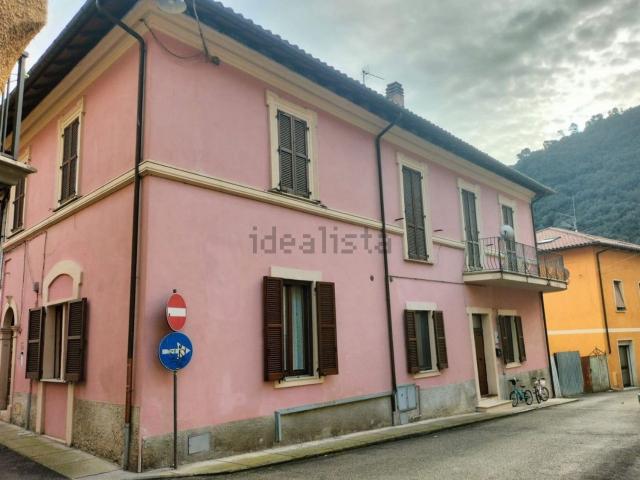 Appartamento in vendita a Arrone, Umbria