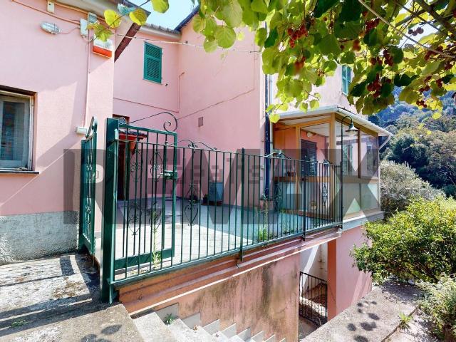 Appartamento in vendita a Avegno