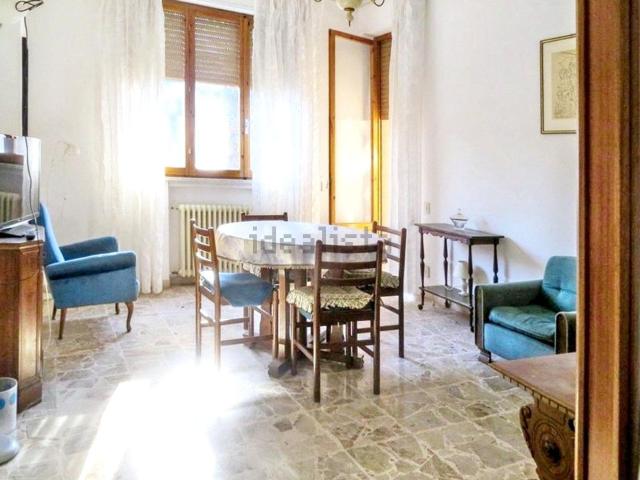 Appartamento in vendita a Siena, Toscana