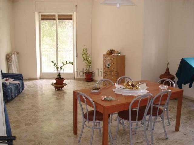 Appartamento in vendita a Santa Barbara, Chieti