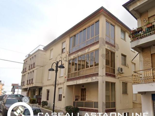 Appartamento in vendita a Montegranaro, Fermo