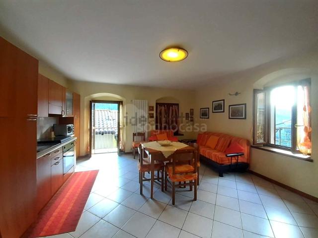 Appartamento in vendita a Ponte Nossa, Lombardia