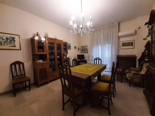 Appartamento in vendita a Marche, Pesaro E Urbino