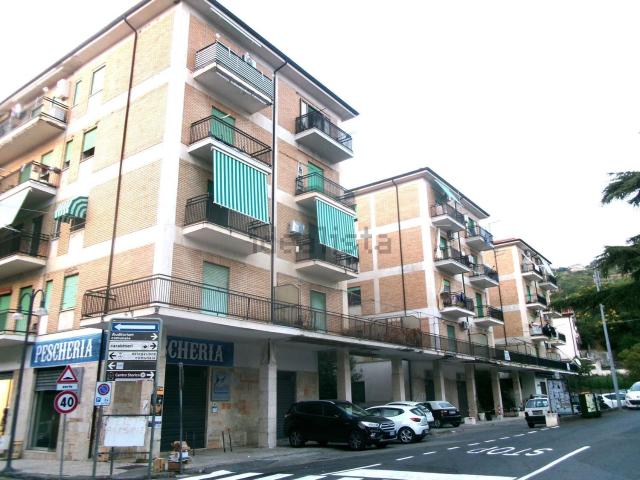 Appartamento in vendita a Fuscaldo Marina, Calabria