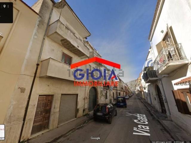 Appartamento in vendita a Mondragone, Campania