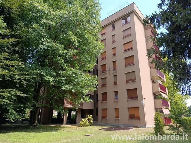 Appartamento in vendita a Cazzaniga, Monza