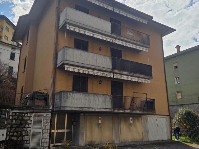 Appartamento in vendita a Comunità Montana della Valle Brembana, San Giovanni Bianco